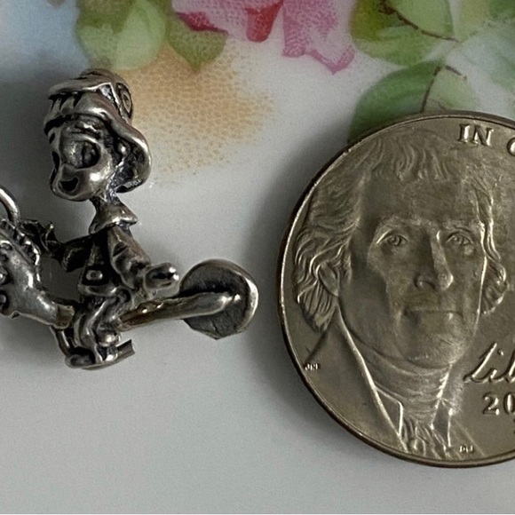 Very Rare! VTG Sterling Articulated Boy on Stickhorse Charm - Picture 3 of 4